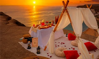 Picnic Romántico Atardecer bajo el Cielo Canario en Gran Canaria - Imagen 1